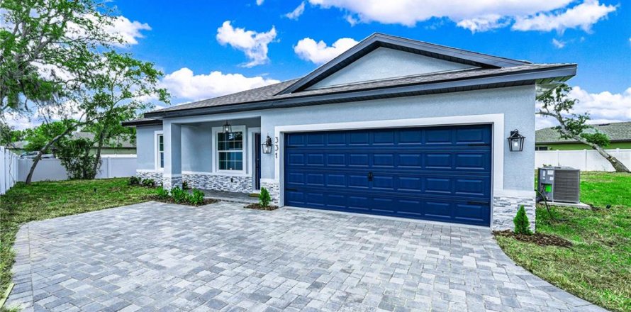 House in Kissimmee, Florida 4 bedrooms, 158.86 sq.m. № 1785431