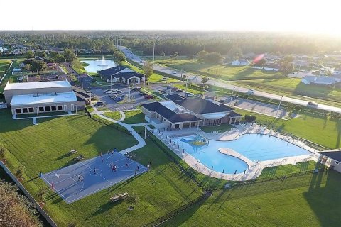House in Kissimmee, Florida 4 bedrooms, 158.86 sq.m. № 1785431 - photo 16