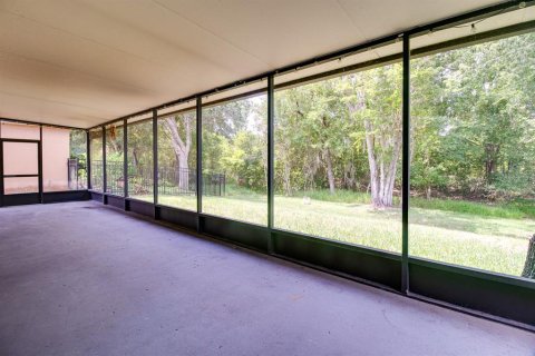 House in Orlando, Florida 5 bedrooms, 255.48 sq.m. № 1821477 - photo 24
