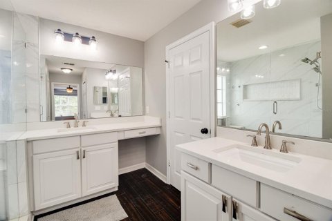 House in Orlando, Florida 5 bedrooms, 255.48 sq.m. № 1821477 - photo 23