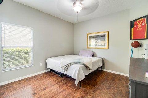 House in Orlando, Florida 5 bedrooms, 255.48 sq.m. № 1821477 - photo 14