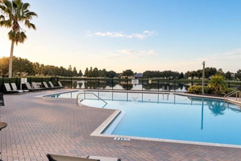 Casa en venta en Orlando, Florida, 4 dormitorios, 160.81 m2 № 2133153 - foto 10