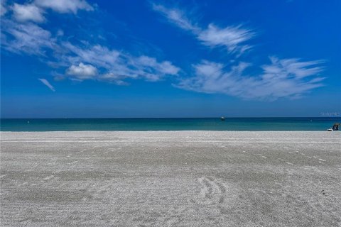 Condominio en venta en Clearwater, Florida, 2 dormitorios, 116.59 m2 № 2195401 - foto 2