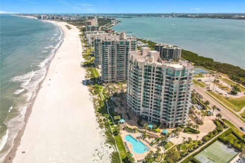 Condo in Clearwater, Florida, 2 bedrooms № 2195401