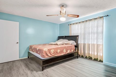 Casa en venta en Port St. Lucie, Florida, 2 dormitorios, 127.09 m2 № 2181307 - foto 23