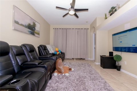 Townhouse in Kissimmee, Florida 3 bedrooms, 140.47 sq.m. № 2143683 - photo 6