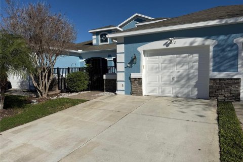 Townhouse in Kissimmee, Florida 3 bedrooms, 140.47 sq.m. № 2143683 - photo 3