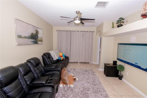 Townhouse in Kissimmee, Florida 3 bedrooms, 140.47 sq.m. № 2143683 - photo 5