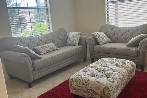 Villa ou maison à louer à Kissimmee, Floride: 5 chambres, 302.95 m2 № 2112570 - photo 4