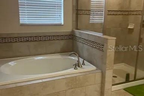 Villa ou maison à louer à Kissimmee, Floride: 5 chambres, 302.95 m2 № 2112570 - photo 5