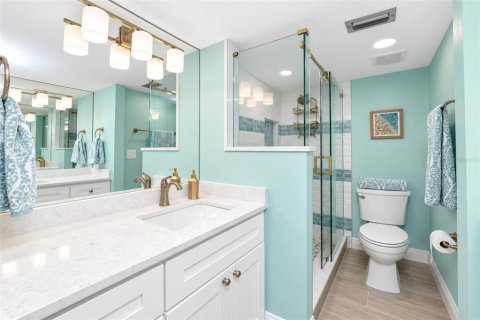 Condo in Englewood, Florida, 2 bedrooms  № 2390933 - photo 29