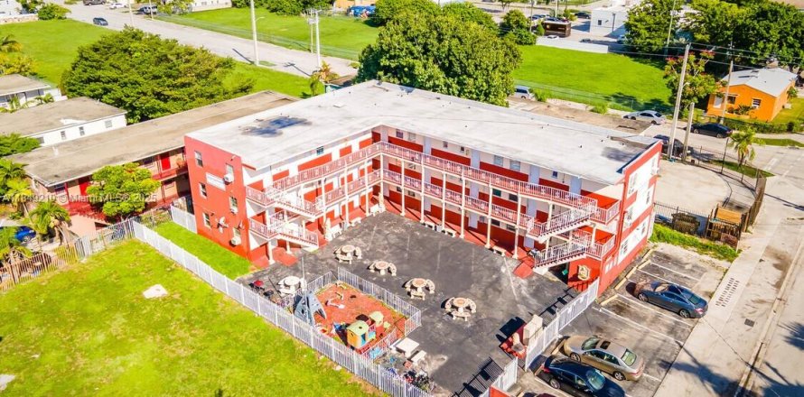 Immobilier commercial à Miami, Floride № 1857316