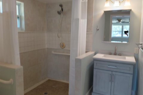 House in Holiday, Florida 2 bedrooms, 154.59 sq.m. № 2216030 - photo 29