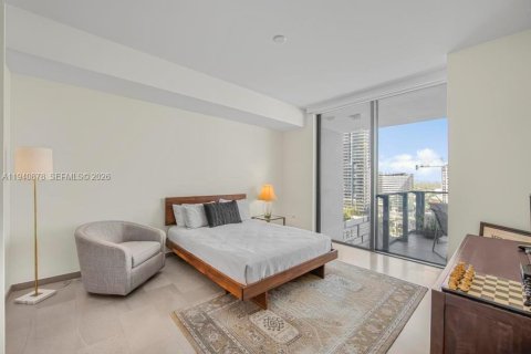 Condo in Miami, Florida, 2 bedrooms  № 1998038 - photo 16