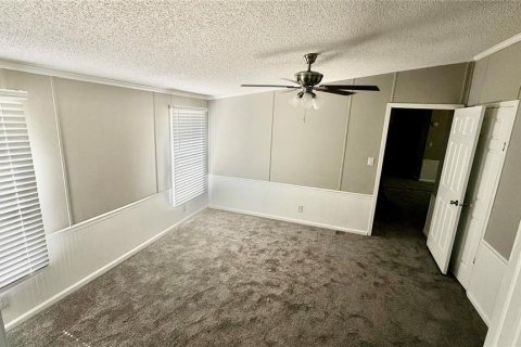 Apartment in Trenton, Florida 3 bedrooms, 125.6 sq.m. № 2225219 - photo 11