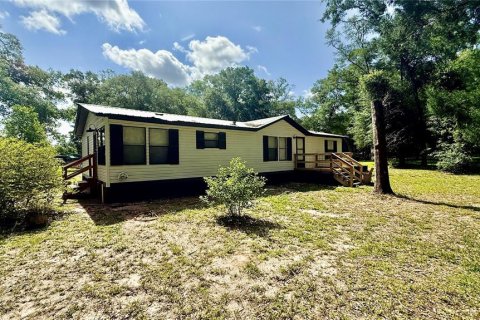 Apartment in Trenton, Florida 3 bedrooms, 125.6 sq.m. № 2225219