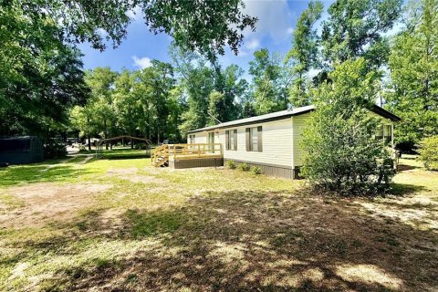Apartment in Trenton, Florida 3 bedrooms, 125.6 sq.m. № 2225219 - photo 2
