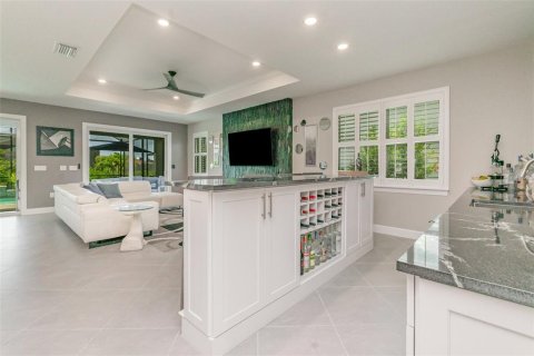 House in Englewood, Florida 3 bedrooms, 205.22 sq.m. № 1854056 - photo 9