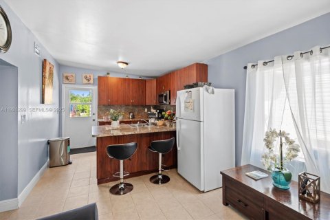 Casa en venta en Homestead, Florida, 4 dormitorios, 186.73 m2 № 2088705 - foto 28