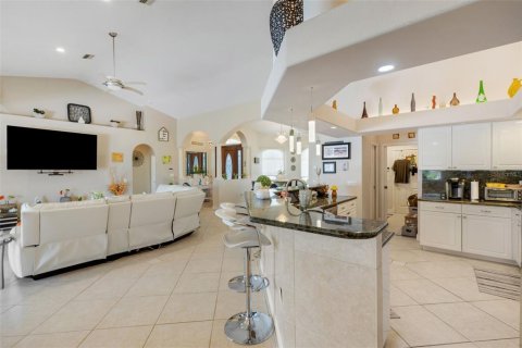 Casa en venta en Punta Gorda, Florida, 3 dormitorios, 213.86 m2 № 1829359 - foto 11