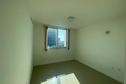 Condo in Hallandale Beach, Florida, 2 bedrooms  № 2366352 - photo 10
