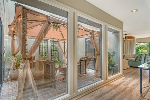 Купить кондоминиум в Оспри, Флорида 6 комнат, 122.26м2, № 1915987 - фото 12