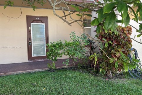 Condo in Sunrise, Florida, 1 bedroom  № 1964888 - photo 26