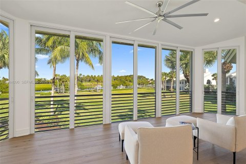 Condominio en venta en Jupiter, Florida, 3 dormitorios, 238.29 m2 № 2002392 - foto 2
