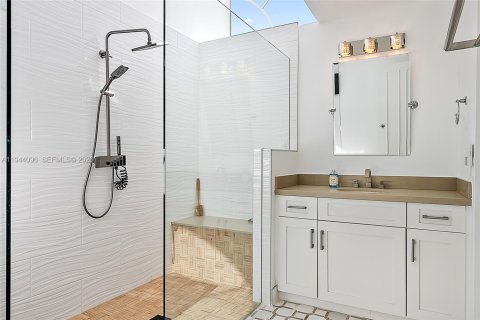 Condominio en venta en Jupiter, Florida, 3 dormitorios, 238.29 m2 № 2002392 - foto 13