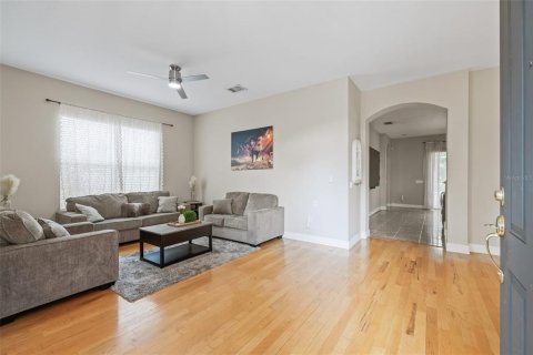 House in Land O' Lakes, Florida 4 bedrooms, 285.95 sq.m. № 1813151 - photo 20