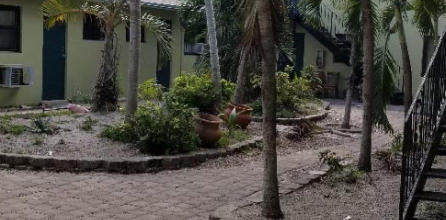 Apartment in Fort Lauderdale, Florida 3 rooms, 41.81 sq.m. № 2180274