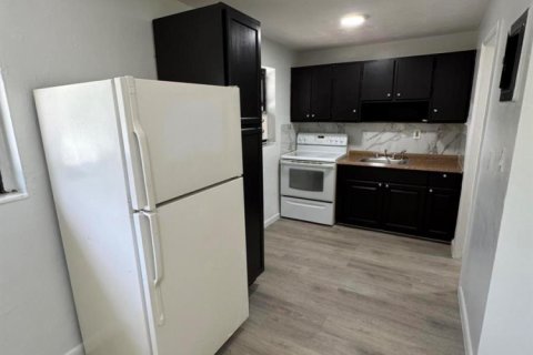 Apartment in Fort Lauderdale, Florida 3 rooms, 41.81 sq.m. № 2180274 - photo 6