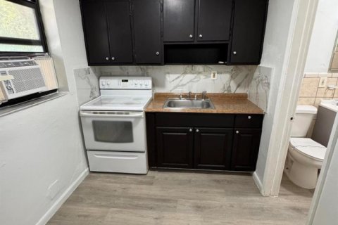 Apartment in Fort Lauderdale, Florida 3 rooms, 41.81 sq.m. № 2180274 - photo 7