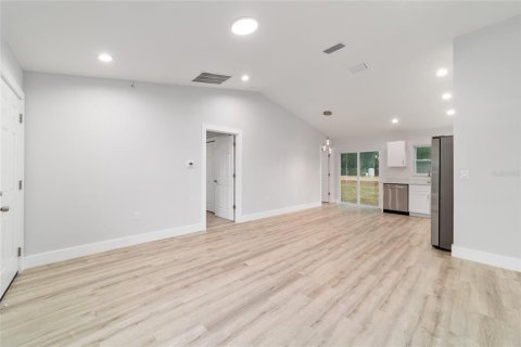 House in Ocala, Florida 3 bedrooms, 98.29 sq.m. № 2096711 - photo 9