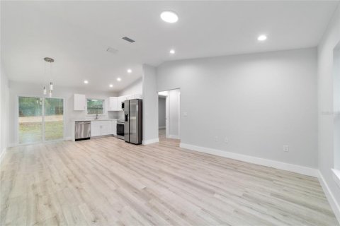 House in Ocala, Florida 3 bedrooms, 98.29 sq.m. № 2096711 - photo 6