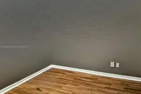 Touwnhouse à vendre à Davie, Floride: 2 chambres, 112.97 m2 № 2169599 - photo 7
