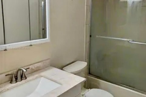 Touwnhouse à vendre à Davie, Floride: 2 chambres, 112.97 m2 № 2169599 - photo 6
