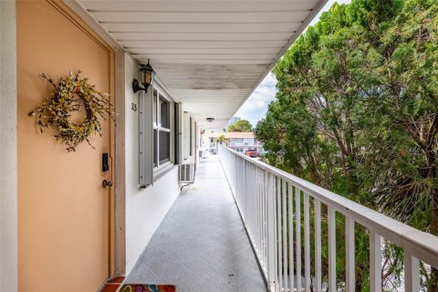 Condominio en venta en West Palm Beach, Florida, 2 dormitorios, 72 m2 № 2084482 - foto 22