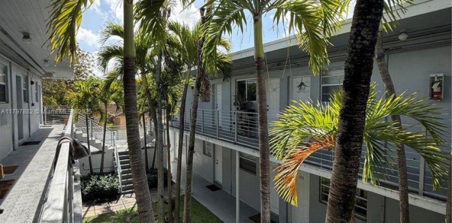 Studio à Miami, Floride № 1674564