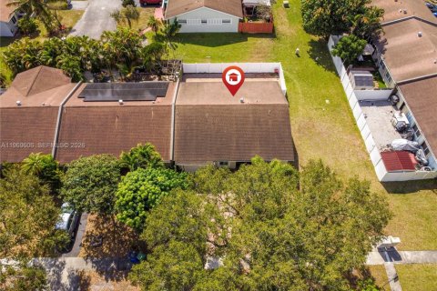 Купить виллу или дом в Маргит, Флорида 2 спальни, 109.25м2, № 2030554 - фото 9