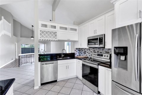 Villa ou maison à vendre à Lake Mary, Floride: 3 chambres, 150.13 m2 № 2315171 - photo 4