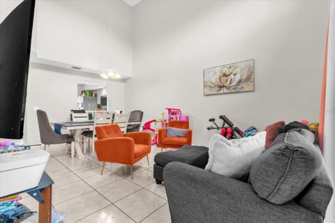 Townhouse in Orlando, Florida 3 bedrooms, 134.34 sq.m. № 1613747 - photo 20