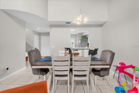 Townhouse in Orlando, Florida 3 bedrooms, 134.34 sq.m. № 1613747 - photo 7