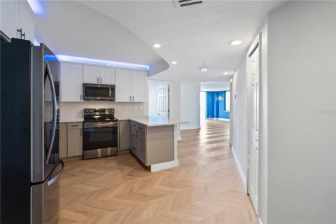 Copropriété à vendre à Orlando, Floride: 2 chambres, 110.46 m2 № 1528040 - photo 3