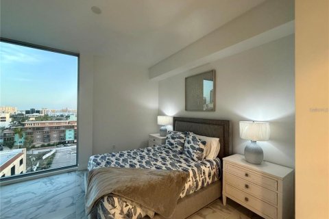 Condo in Saint Petersburg, Florida, 3 bedrooms  № 2284727 - photo 7