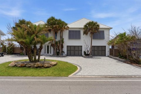 House in New Smyrna Beach, Florida 3 bedrooms, 259.38 sq.m. № 2104657 - photo 9