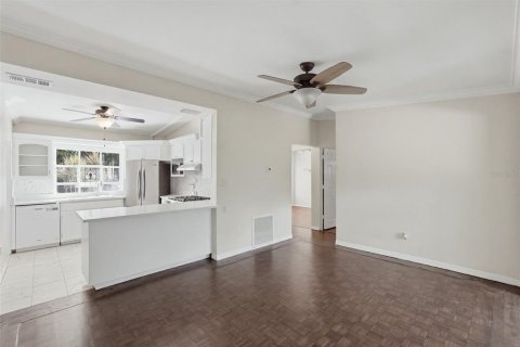 Villa ou maison à louer à Clearwater, Floride: 3 chambres, 110.37 m2 № 2427464 - photo 8