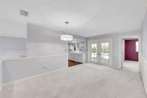 Casa en venta en Coral Springs, Florida, 4 dormitorios, 181.53 m2 № 1794692 - foto 6