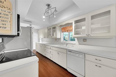 Casa en venta en Coral Springs, Florida, 4 dormitorios, 181.53 m2 № 1794692 - foto 7