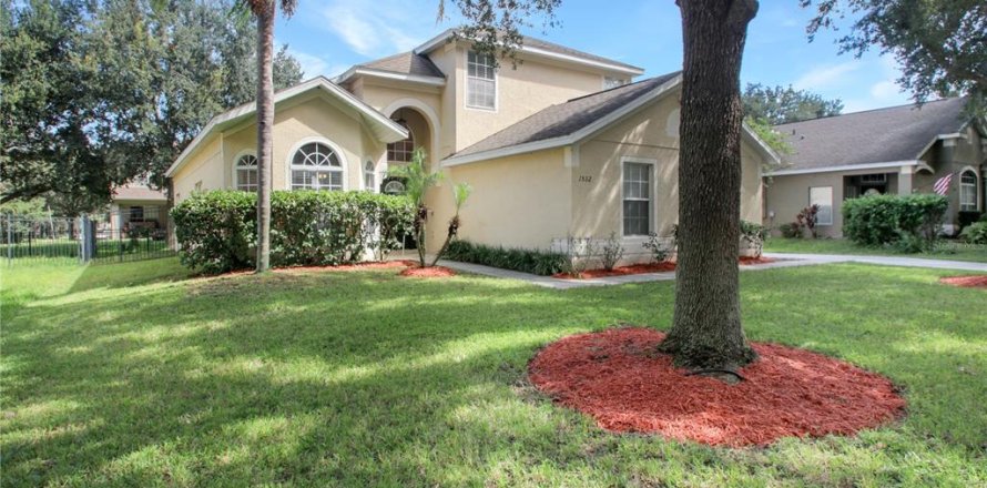 Casa en Apopka, Florida 4 dormitorios, 217.48 m2 № 1900137